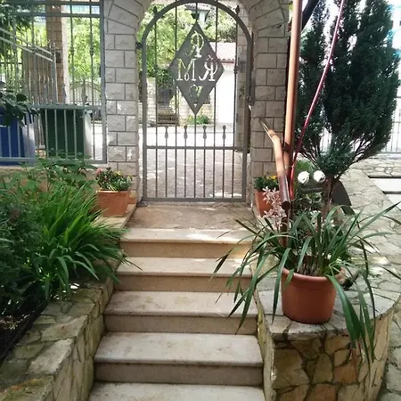 In With Air Conditioning, Wifi, Washing Machine 3360-2 * Banjole