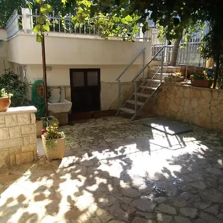 In With Air Conditioning, Wifi, Washing Machine 3360-2 *